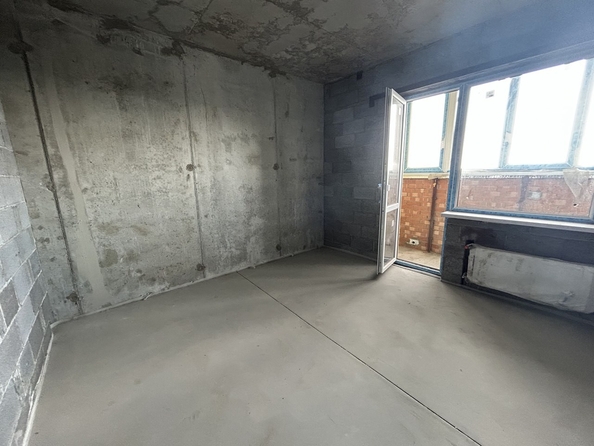 
   Продам 1-комнатную, 41 м², Назарько ул, 4

. Фото 1.
