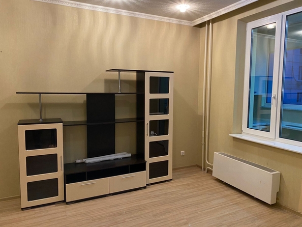 
   Продам студию, 28 м², Жданова ул, 1/5

. Фото 1.