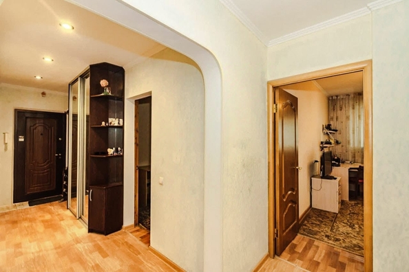 
   Продам 4-комнатную, 77.8 м², Горшкова пр-кт, 2

. Фото 10.