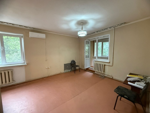 
   Продам 1-комнатную, 36 м², Зорге ул, 70

. Фото 2.