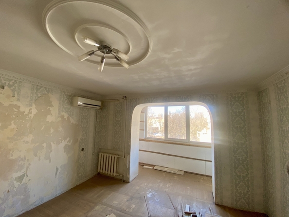 
   Продам 3-комнатную, 72 м², 40-летия Победы пр-кт, 65

. Фото 4.