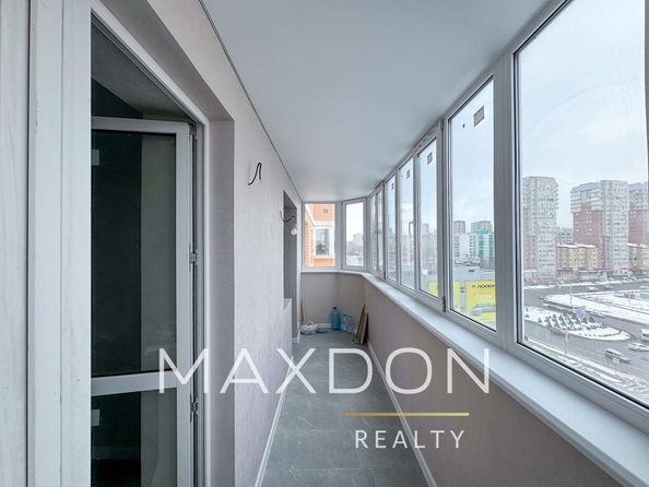 
   Продам 2-комнатную, 64 м², Комарова б-р, 1е

. Фото 8.