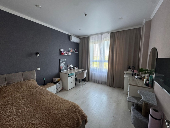 
   Продам 4-комнатную, 75 м², Чаленко пер, 17/1

. Фото 4.