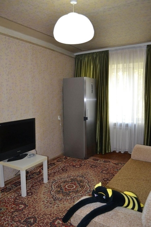 
   Продам 1-комнатную, 31 м², Стачки пр-кт, 5

. Фото 2.
