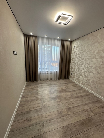 
   Продам 2-комнатную, 53 м², 40-летия Победы пр-кт, 111/3

. Фото 10.