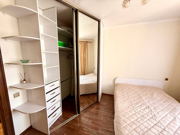 
   Продам 2-комнатную, 35.6 м², Содружества ул, 80

. Фото 3.