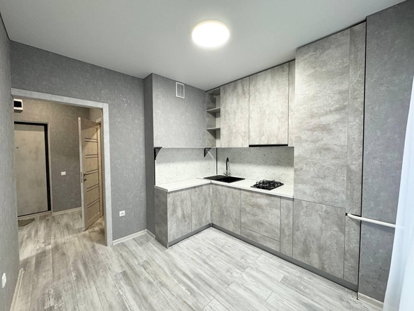 
   Продам 1-комнатную, 29 м², 40-летия Победы пр-кт, 111/3

. Фото 2.