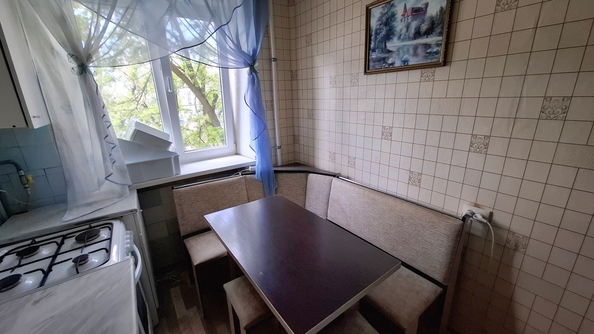 
   Продам 1-комнатную, 30.5 м², Днепропетровская ул, 2

. Фото 4.