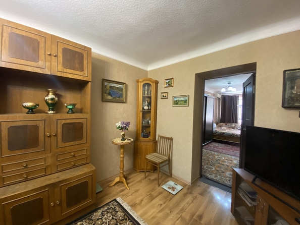 
   Продам 2-комнатную, 43 м², Стачки пр-кт, 16

. Фото 2.