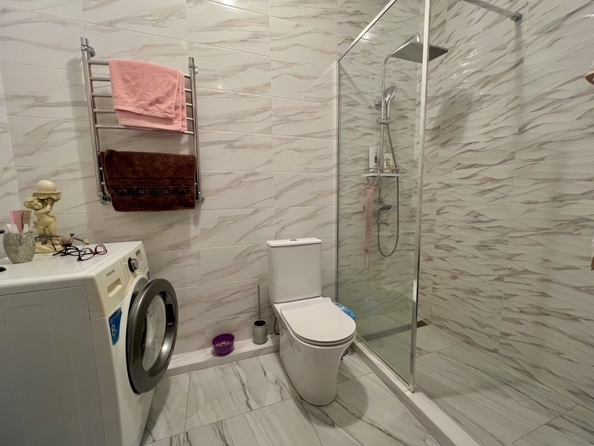 
   Продам 2-комнатную, 55 м², Строителей ул, 10/6

. Фото 6.