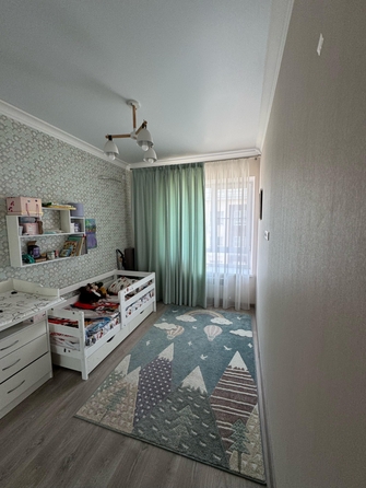
   Продам 2-комнатную, 55 м², Строителей ул, 4к3

. Фото 8.