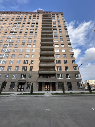 
   Продам 1-комнатную, 37 м², Менделеева ул, 53А

. Фото 2.