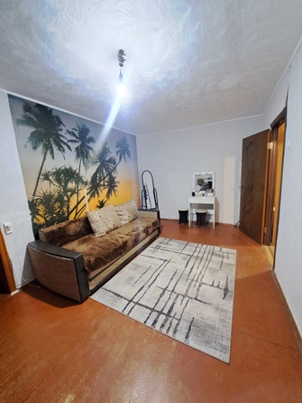 
   Продам 2-комнатную, 43 м², Днепропетровская ул, 1

. Фото 1.