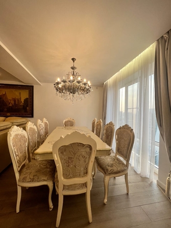 
  Продается 4-комн. квартира, 200 м², Соборный пер, д. 90
. Фото 2.