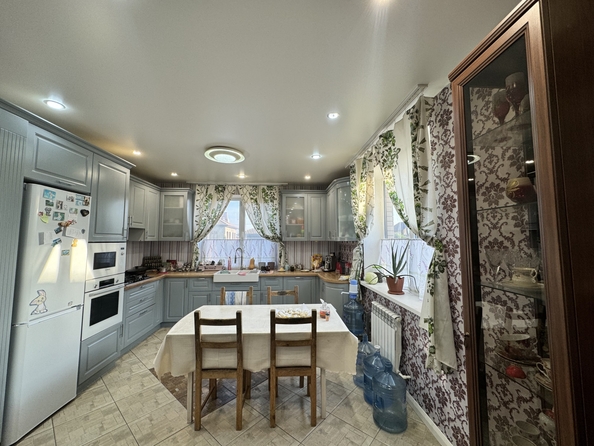 
  Продается дом, 216 м², Аксай
. Фото 1.