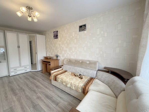 
  Продается 2-комн. квартира, 44 м², Коммунистический пр-кт, д. 40
. Фото 1.
