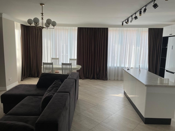 
  Продается 3-комн. квартира, 89.4 м², Очаковская ул, д. 39
. Фото 1.