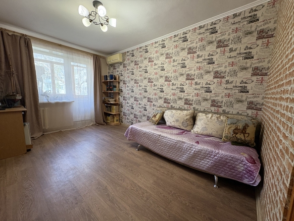 
  Продается 3-комн. квартира, 55.5 м², Стачки пр-кт, д. 199/3
. Фото 4.