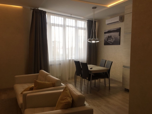 
  Продается 2-комн. квартира, 50 м², Варфоломеева ул
. Фото 3.