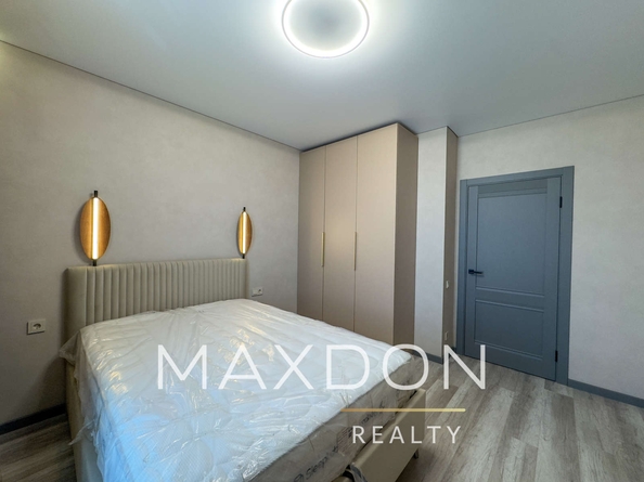 
  Продается 3-комн. квартира, 75 м², Берберовская ул, д. 15
. Фото 15.