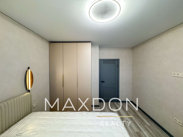 
  Продается 3-комн. квартира, 75 м², Берберовская ул, д. 15
. Фото 26.