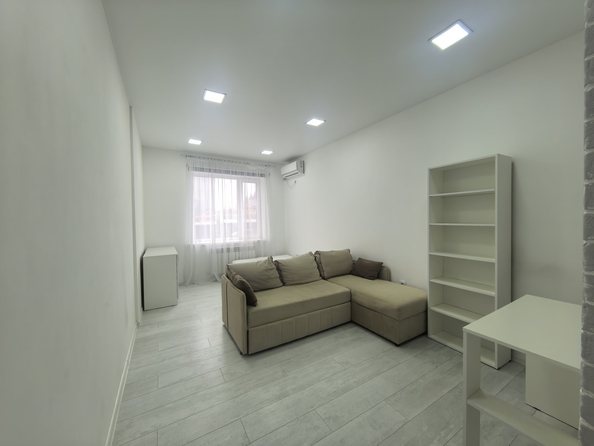 
  Продается 1-комн. квартира, 40 м², 35-я линия ул, д. 89
. Фото 7.