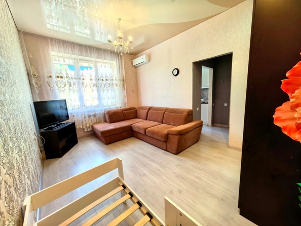 
  Продается 1-комн. квартира, 35.8 м², 2-я Володарского ул, д. 178
. Фото 6.