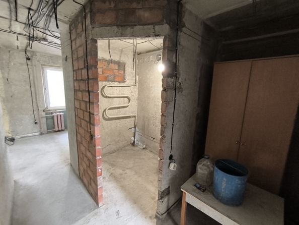 
  Продается 1-комн. квартира, 32 м², Таганрогская ул, д. 141
. Фото 4.