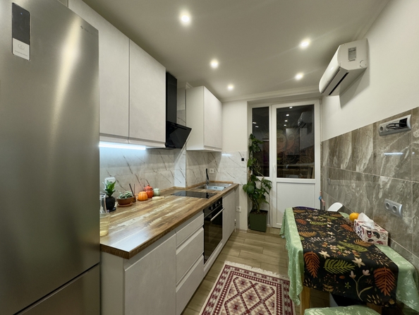 
  Продается 1-комн. квартира, 38 м², Воровского ул, д. 17
. Фото 1.