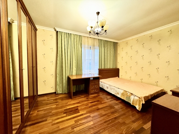 
  Продается 2-комн. квартира, 74 м², 40-летия Победы пр-кт, д. 97
. Фото 5.