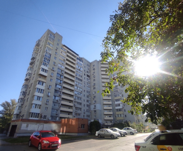 
  Продается 3-комн. квартира, 98.7 м², 40-летия Победы пр-кт, д. 95
. Фото 1.