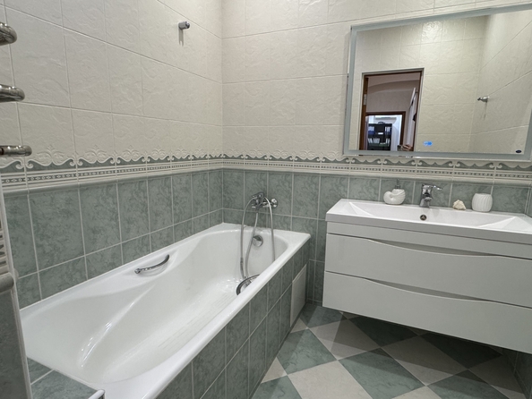 
  Продается 2-комн. квартира, 80 м², Филимоновская ул, д. 128
. Фото 18.