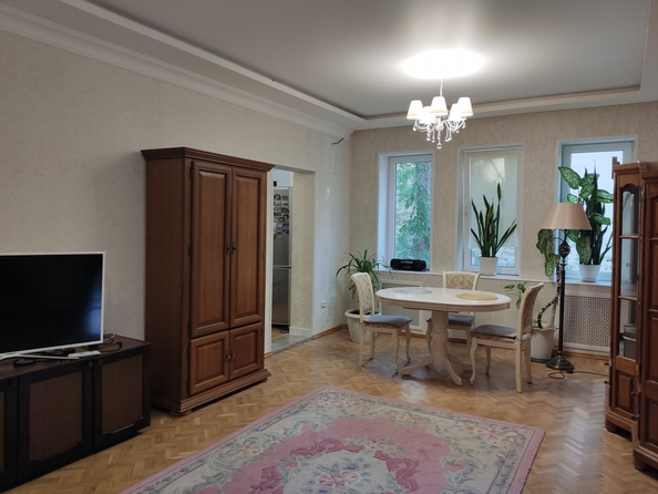 
  Продается 3-комн. квартира, 77 м², Ларина ул, д. 43/1
. Фото 2.