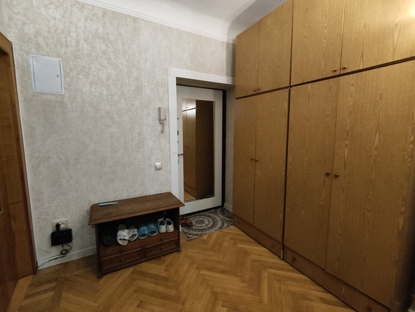 
  Продается 3-комн. квартира, 77 м², Ларина ул, д. 43/1
. Фото 9.