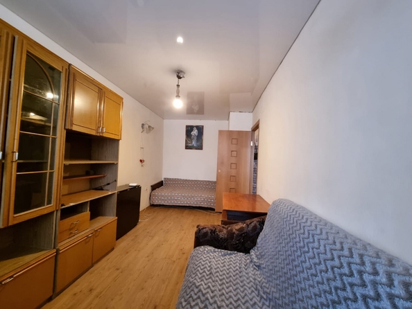 
  Продается 2-комн. квартира, 45 м², Университетский пер, д. 131
. Фото 4.