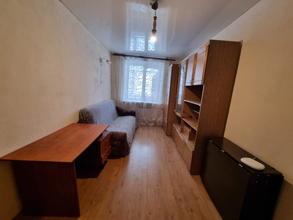 
  Продается 2-комн. квартира, 45 м², Университетский пер, д. 131
. Фото 5.