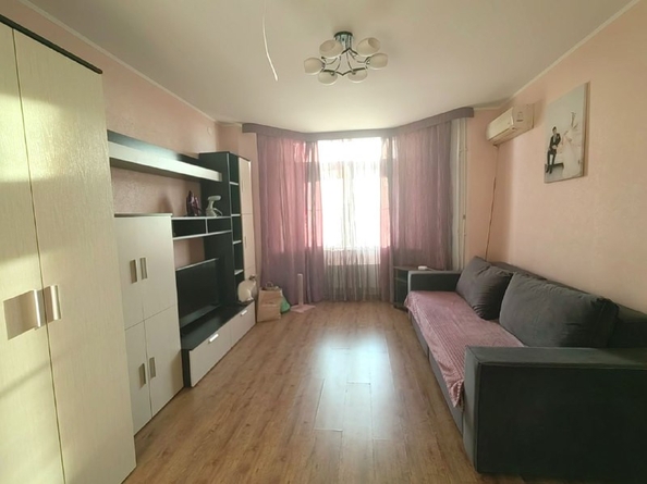 
  Продается 1-комн. квартира, 31 м², Речная ул, д. 110
. Фото 8.