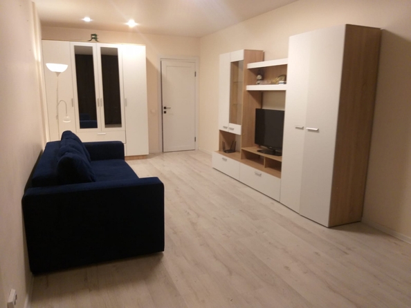 
  Сдается 2-комн. квартира, 70 м², 2-я Краснодарская ул, д. 169б
. Фото 4.