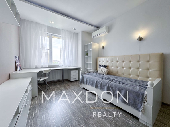 
  Продается 4-комн. квартира, 110 м², Города Волос ул, д. 119
. Фото 20.