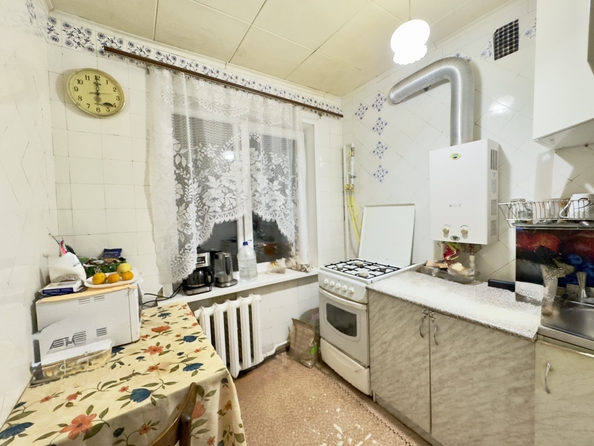 
  Продается 3-комн. квартира, 60.6 м², 40-летия Победы пр-кт, д. 73
. Фото 4.