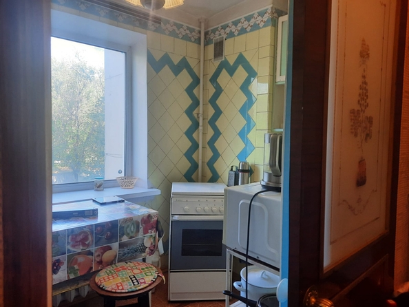 
  Продается 1-комн. квартира, 37 м², Коммунистический пр-кт, д. 28
. Фото 5.
