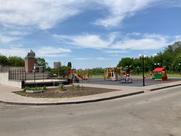 
  Продается 3-комн. квартира, 77 м², Днепровский пер, д. 117
. Фото 8.
