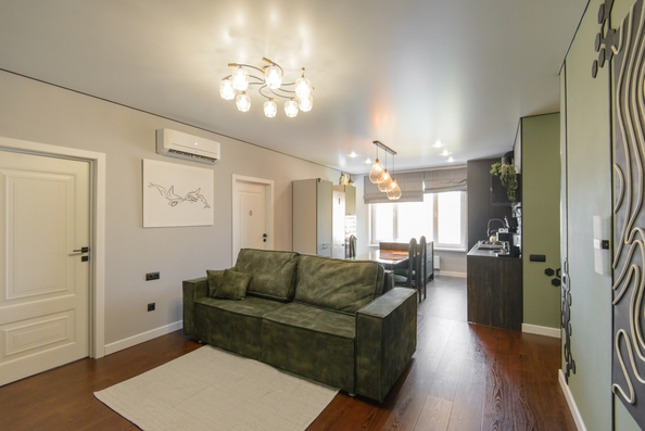 
  Продается 4-комн. квартира, 93 м², Комсомольская ул, д. 135
. Фото 1.