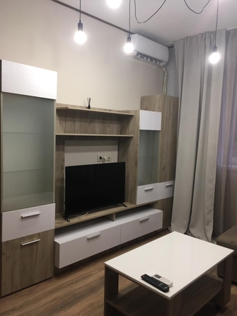 
  Сдается 1-комн. квартира, 35.4 м², Доломановский пер, д. 124
. Фото 3.