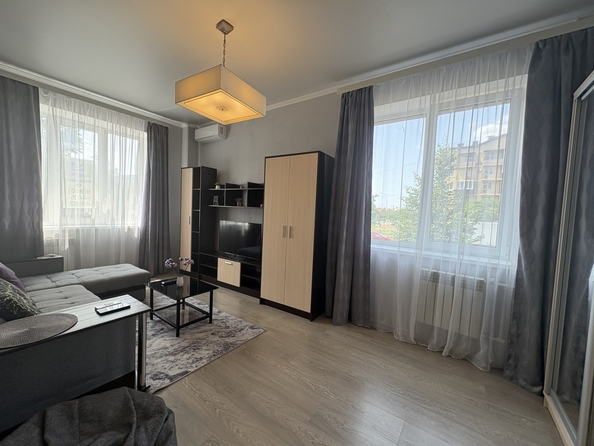 
  Сдается 2-комн. квартира, 52 м², 2-я Володарского ул, д. 170/41
. Фото 1.