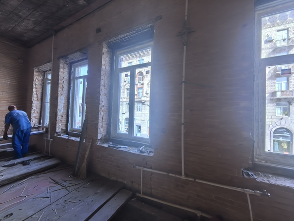 
  Продается 1-комн. квартира, 123.4 м², Серафимовича ул, д. 77
. Фото 1.