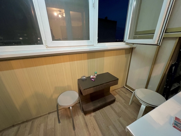 
  Продается 1-комн. квартира, 42 м², Платова ул, д. 83
. Фото 5.