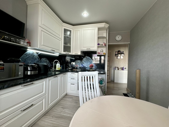 
  Продается 1-комн. квартира, 41 м², Салютина пер, д. 2б
. Фото 6.