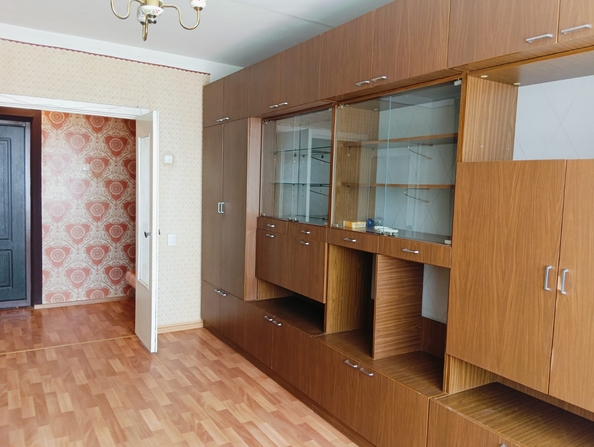 
  Продается 2-комн. квартира, 51 м², Добровольского ул, д. 18
. Фото 3.
