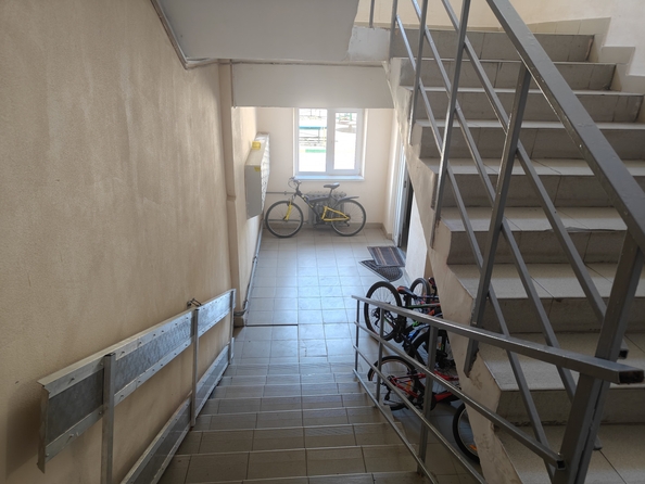 
  Продается 3-комн. квартира, 70.1 м², Комарова ул, д. 132
. Фото 20.
